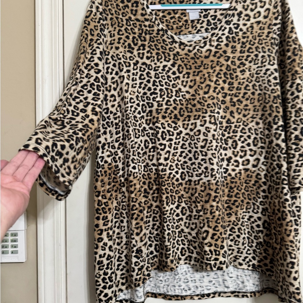 Leopard Print Women's Top - Picture 2 of 4